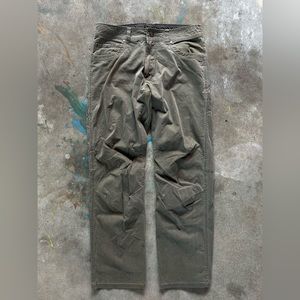 Kuhl Green Patina Dye 33x32 Hiking Pants